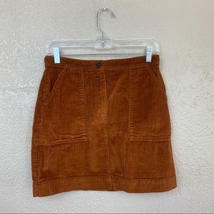 GAP woman’s burnt orange corduroy skirt